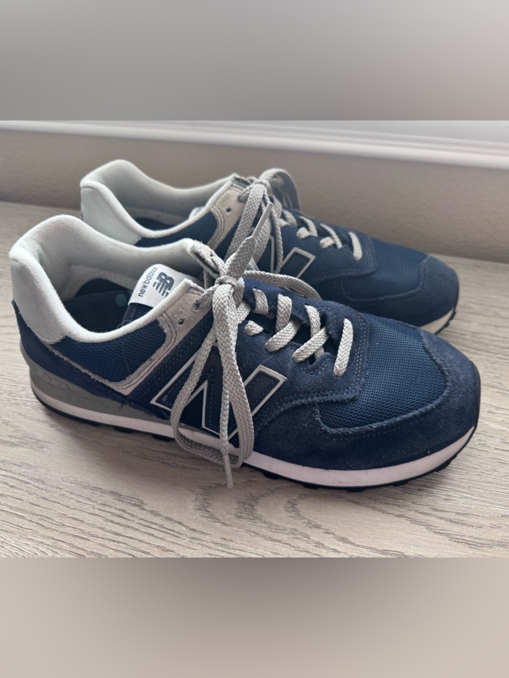 New Balance 574 Navy Gray Suede Mesh Sneakers Men 10.5, D Women 12